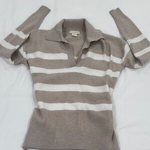 Beige and White V-Neck Sweater